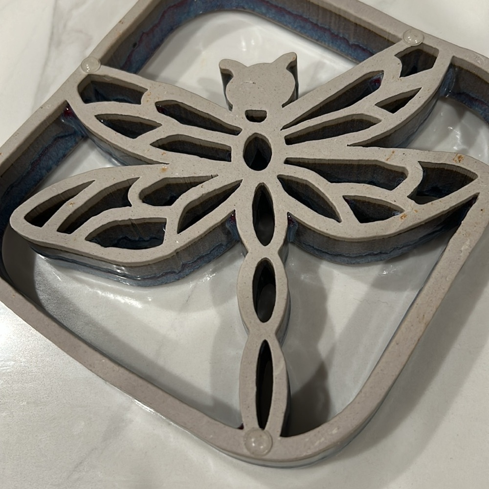 Glazed Pottery Dragonfly Trivet- handmade hot plate - Stoneware Pottery: Sunrise - Picture 3 of 6